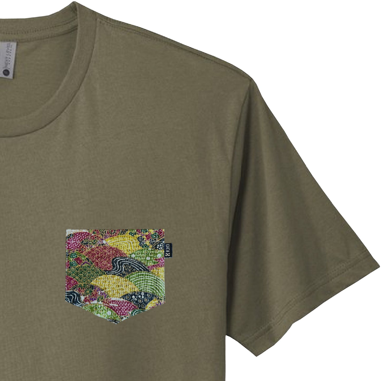 Green Traditional Japanese Pattern II Pocket Tee